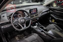 نيسان ألتيما